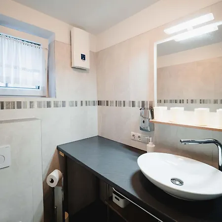 Avenue By Krone Company For Rent 公寓 *