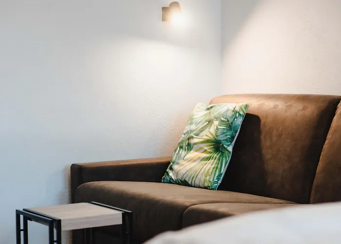 Avenue By Krone Company For Rent Lägenhet *